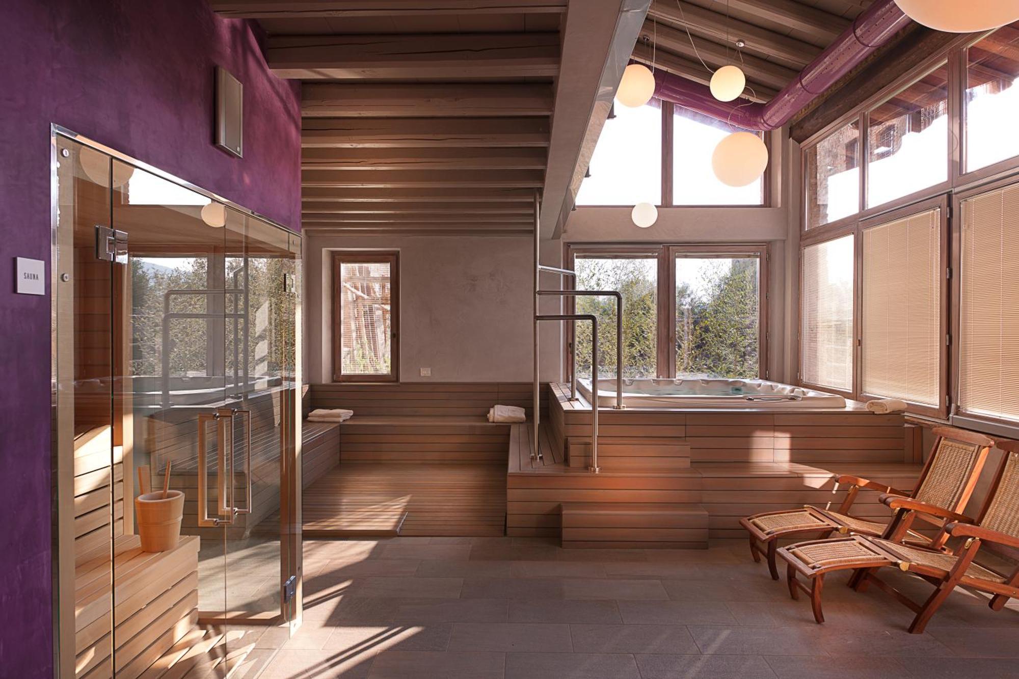 Boutique Hotel Villa Dei Campi Гавардо Екстериор снимка