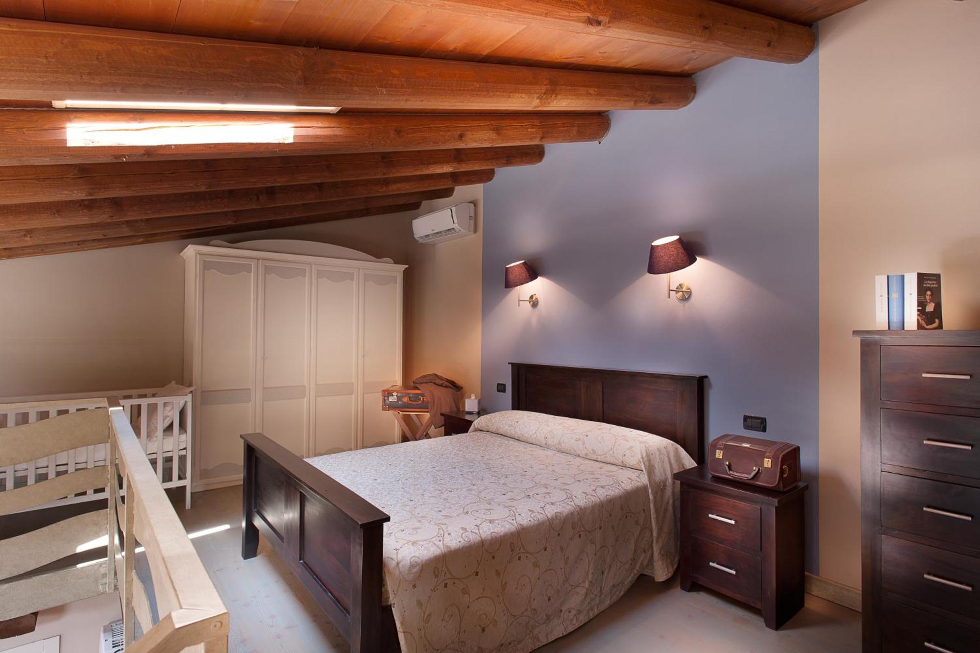 Boutique Hotel Villa Dei Campi Гавардо Екстериор снимка