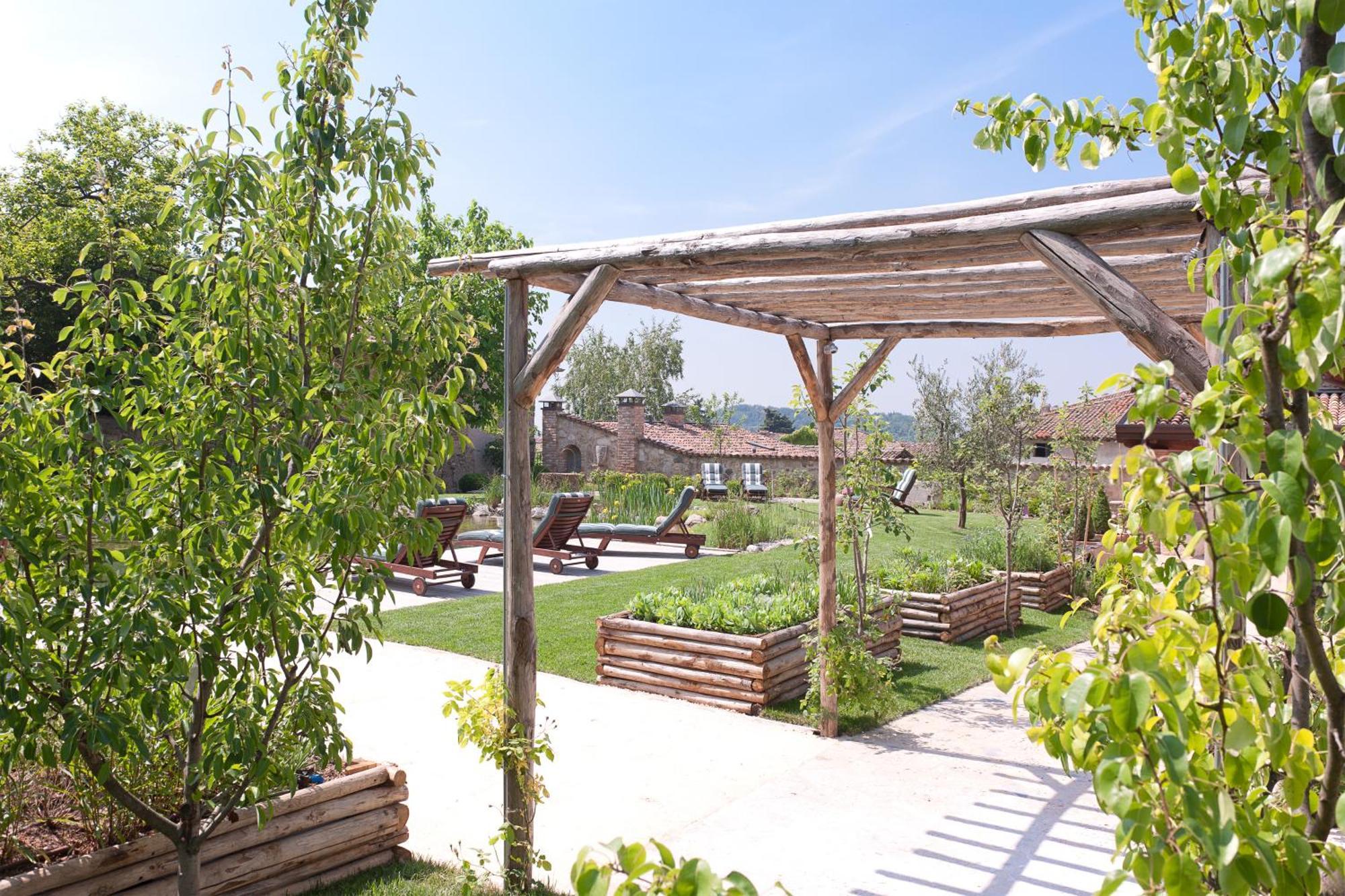 Boutique Hotel Villa Dei Campi Гавардо Екстериор снимка