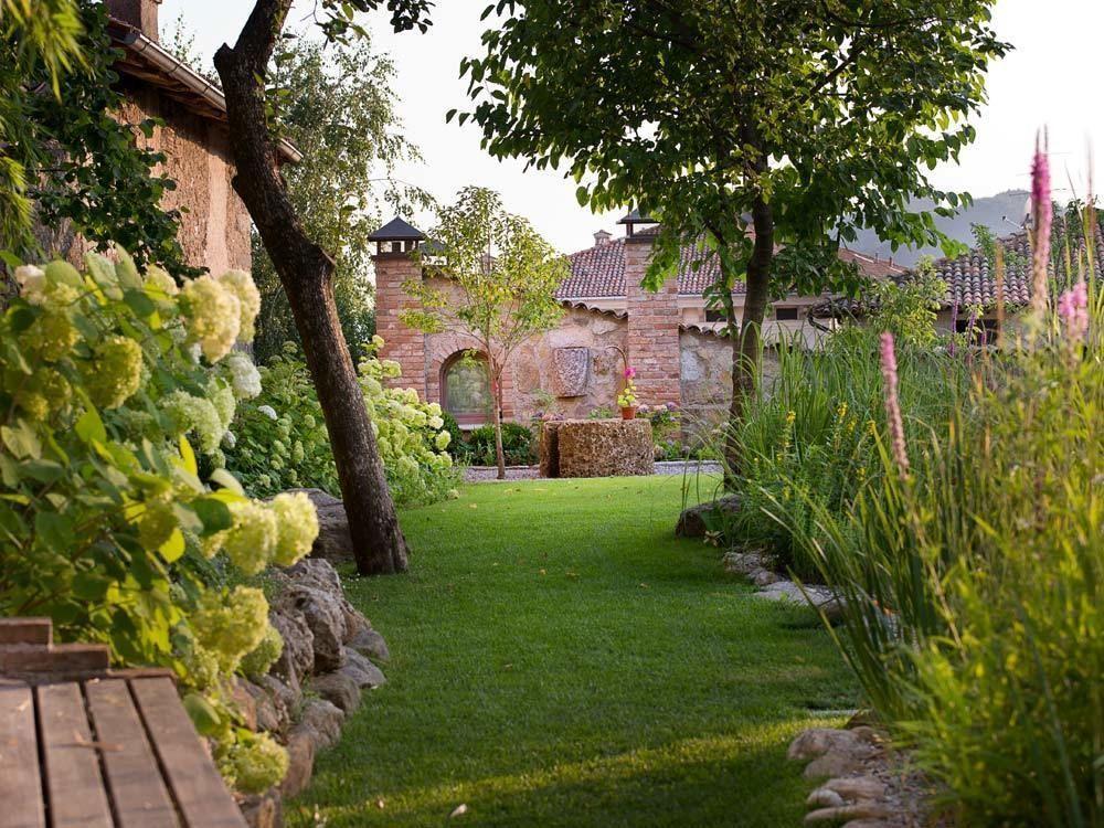 Boutique Hotel Villa Dei Campi Гавардо Екстериор снимка